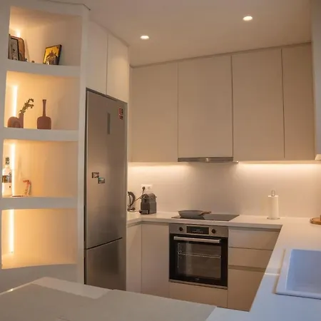 Nomad Boutique & Lifestyle *