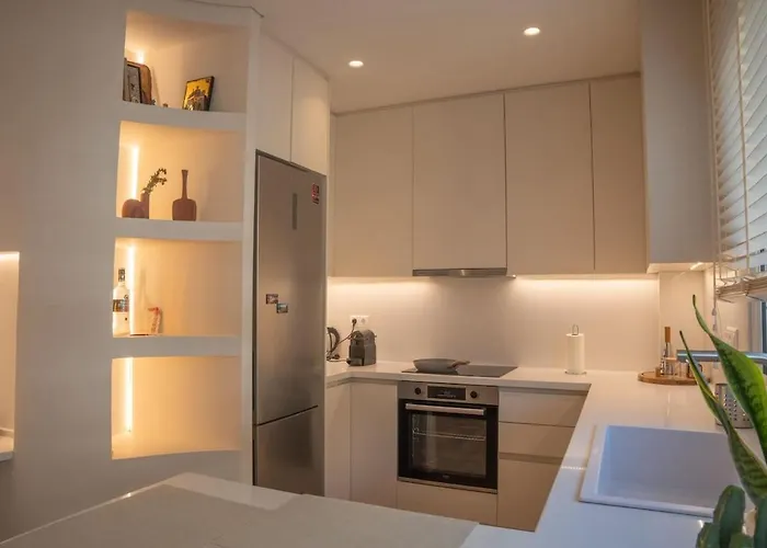 Nomad Boutique & Lifestyle *